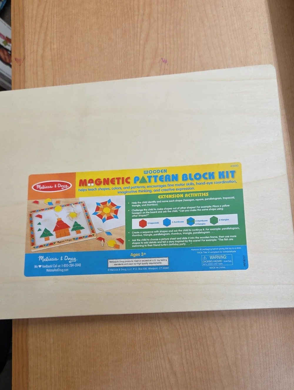 Melissa & Doug Wooden Magnetic‎ Pattern Block Kit #3590